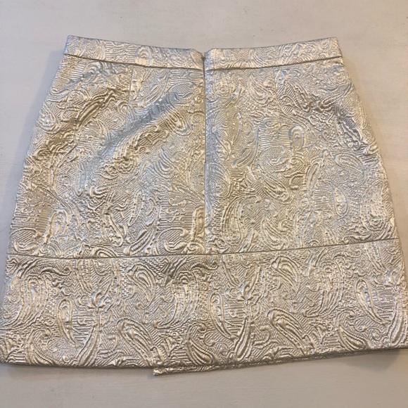 J. Crew Origami Skirt in Metallic Matelasse Mini Wrap Front - Cream Size 4, 8 - Picture 7 of 16